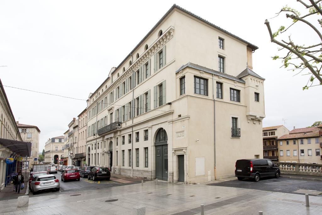 Grand Hotel De Castres Кастр Екстериор снимка