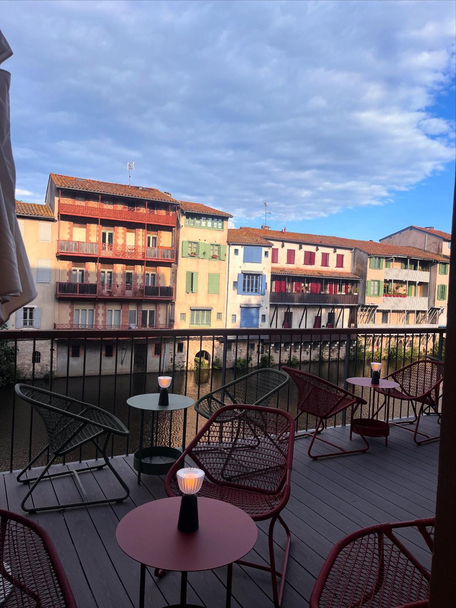 Grand Hotel De Castres Кастр Екстериор снимка